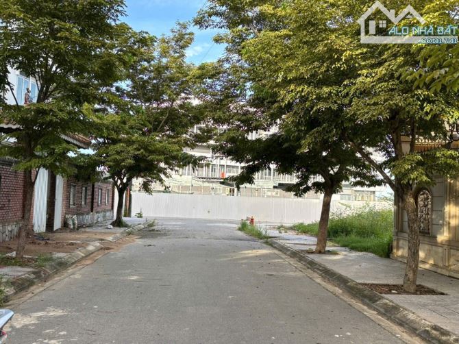 Bán Đất Khổ Biệt Thự 283,2m2 KQH Thuỷ Thanh - 2