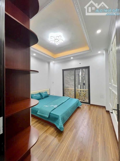 Bán nhà Vĩnh Hưng – ngõ ôtô dừng– gần phố – Full nội thất– tiện ích ngập tràn - 2