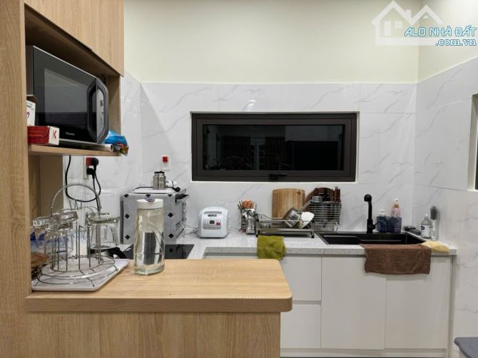 ✨🏡✨ Ngang 9.5, dài 20 mét  Cần bán Nhà Phố Nhà Hẻm Xe Hơi, đường Ngô Quyền, P.06, Đà Lạt - 2
