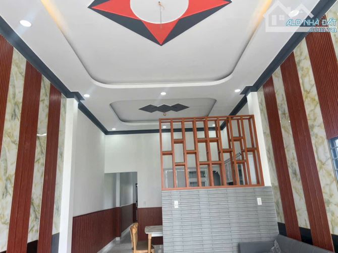 Nhà Cấp 4 Xây Kiên Cố 4 x 25m Đường Xe Hơi Full Nội Thất Sẵn. Sổ Hồng Riêng Thể hiện đường - 2