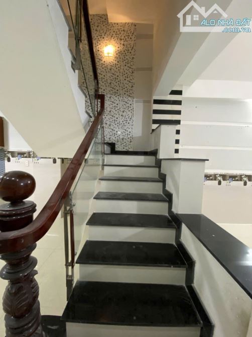 Siêu Phẩm Liên Khu 5-6 gần chợ hẻm 7m thông KD khu nhà lầu 58 m2,5 Tầng 5 tỷ 1 - 2