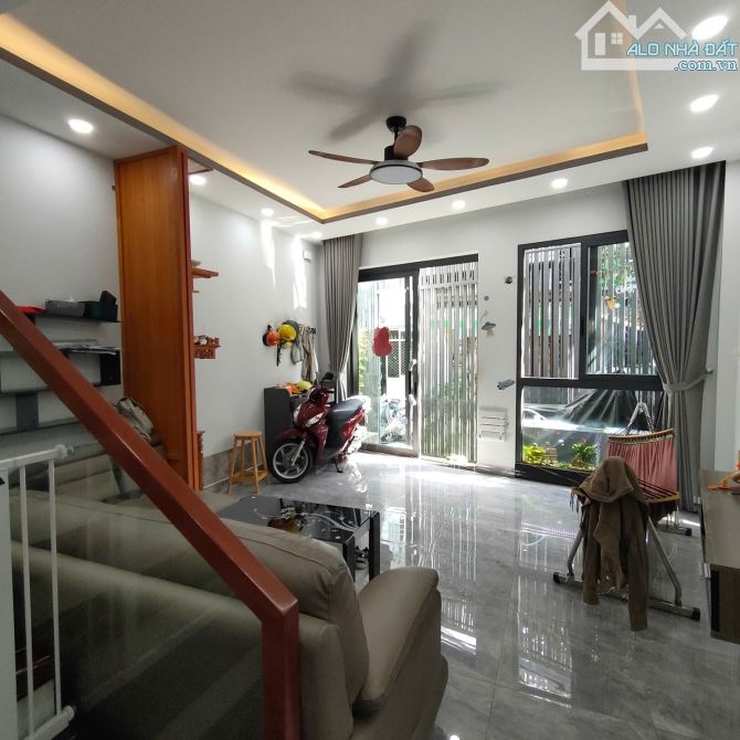 Nhà đẹp 4 Tầng, 49M2, Hàn Hải Nguyên Quận 11, Hẻm 4M thông, Nhỉnh 5 tỷ - 2