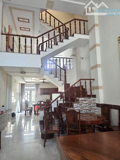 🔔🔔🔔Nhà rẻ khu V!P hẻm 973 Nguyễn Ảnh Thủ - 100m2 4 tầng chỉ 7ty4. - 2