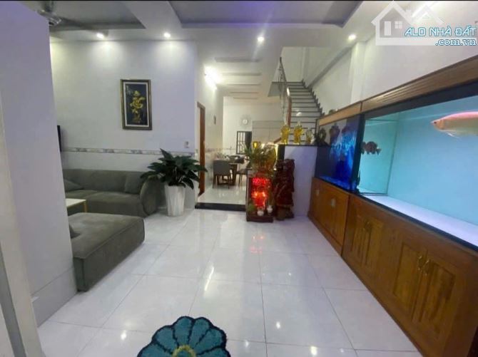 Nhà gần VinCom Dĩ An, phường Dĩ An, TP Dĩ An. 4,45 tỷ - 2