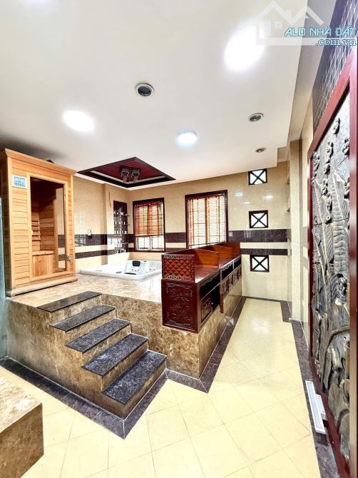 Nhà Riêng siêu đẹp khu VIP Tân Mai 90m2 5 tầng ngon nhất Hoàng Mai - 2