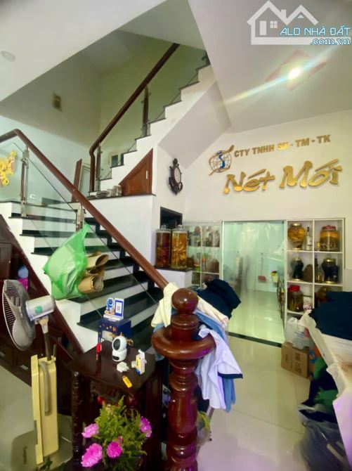 NHÀ ĐẸP TÂN QUÝ –GẦN AEON MALL TÂN PHÚ- HẺM XE TẢI-70m2 -NGANG KHỦNG 5M– CHỈ 9.5 TỶ TL - 2