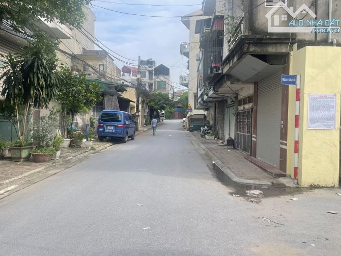 BÁN ĐẤT PHAN ĐĂNG LƯU PHÙ ĐỔNG_52M2 MT5.6M_4.X TỶ_NGÕ NÔNG_OTO TRÁNH_1KM SAG LONG BIÊN - 2