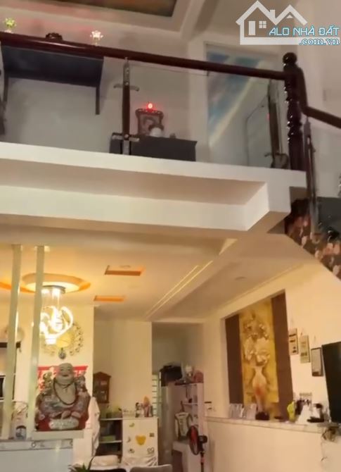 Nhà nhánh hẻm D5 nhánh nhựa trường đại học khu dân cư đông đúc - 2