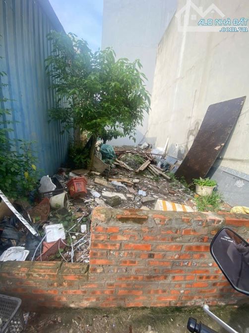 Bán đất tổ 4 Nhân Huệ - Đồng Mai. 46m2, ngõ rộng ô tô vào, vị trí thoáng, dân cư đông. - 2