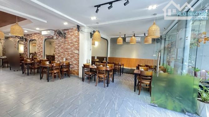 Q7 TÂN QUY MẶT TIỀN ĐƯỜNG LỚN 10.6x26M CÁCH NGUYỄN THỊ THẬP 3 BƯỚC CHÂN - 2