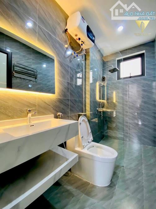 🏠 BÁN NHÀ ĐỘC LẬP 3 TẦNG – SÂN CỔNG RỘNG – MIẾU HAI XÃ – GIÁ CHỈ 3,4 TỶ - 2