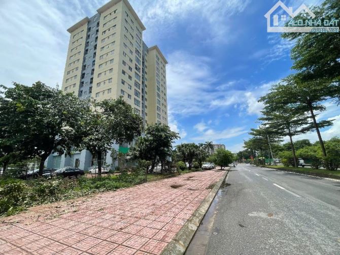 NGÔ GIA TỰ,LONG BIÊN 14tỷ 60m,LÔ GÓC Ô TÔ,NGÕ THÔNG,VIEW CÔNG VIÊN - 3
