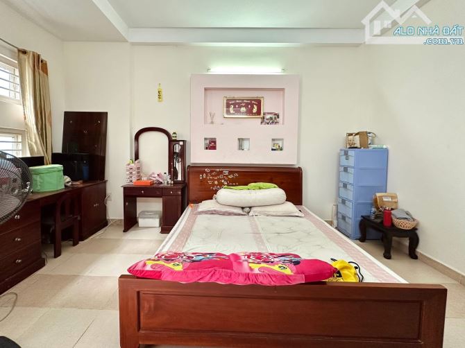 Bán nhà đẹp 4 tầng Trần Quang Diệu Quận 3, 4.5x15.5m giá chỉ 11.5 tỷ TL - 3