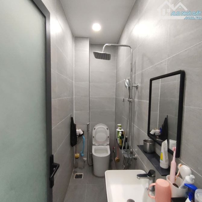 Nhà đẹp 4 Tầng, 49M2, Hàn Hải Nguyên Quận 11, Hẻm 4M thông, Nhỉnh 5 tỷ - 3