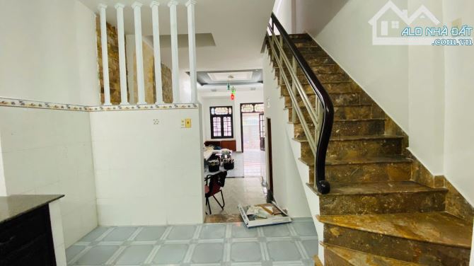 NHÀ 2 TẦNG HẺM Ô TÔ 2 MẶT TIỀN HƯƠNG LỘ NGỌC HIỆP VIEW SÔNG - PHƯỜNG TÂY NHA TRANG - 3