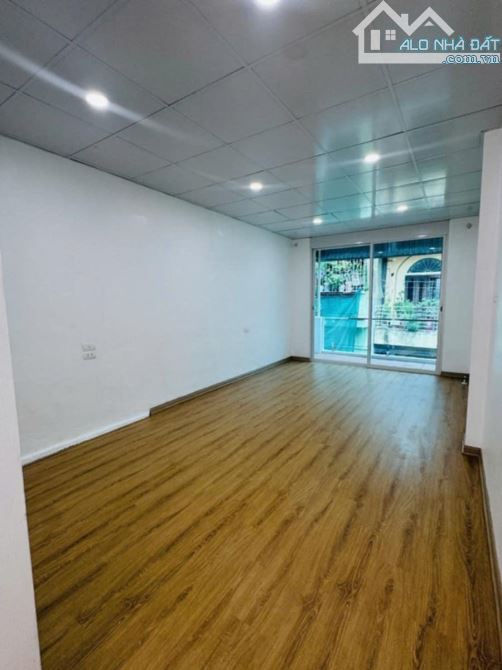 Nguyễn Sơn 83m 3 tầng 18 tỷ gara ô tô, ngõ thông ô tô tránh - 3