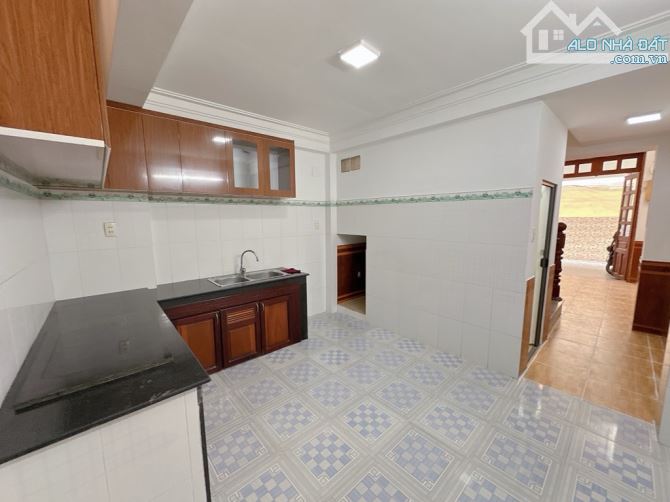 5 TẦNG -HẺM Ô TÔ NI SƯ HUỲNH LIÊN P10, Q TÂN BÌNH DT: 45M2 – 6 TỶ 960 - 3
