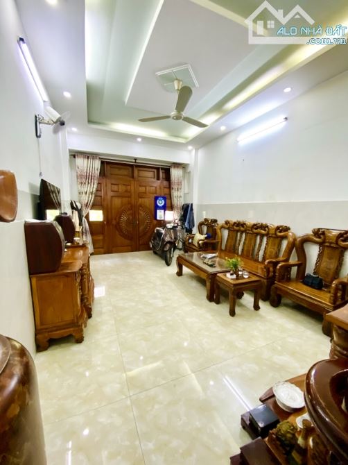 Bán nhà đẹp, khu Vip AEON, Bờ Bao Tân Thắng, Tân Phú, 60m2, 4 tầng , giá 6,96 tỷ - 3