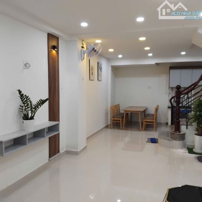 LŨY BÁN BÍCH,TÂN PHÚ GIÁP Q11 CHỈ 4,8 tỏi - 3