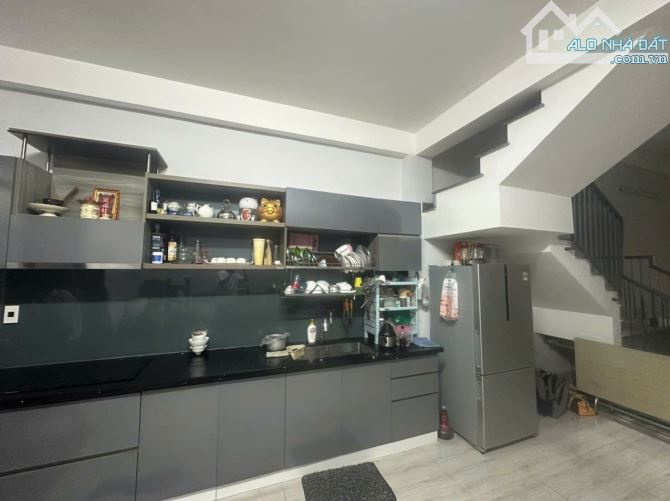 🔥 SIÊU PHẨM 3 TẦNG – MẶT TIỀN BÙI TẤN DIÊN – ĐƯỜNG 10,5M – VỈA HÈ 4M 🔥  📐 Diện tích đất - 3