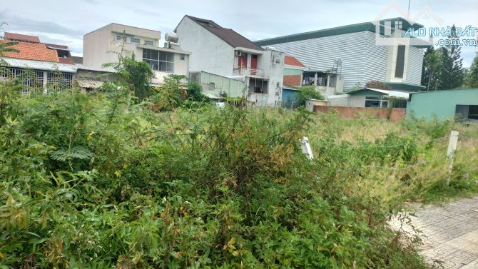 Mặt tiền Hùng Vương Tky ngan 30*27m, tách 3lô, bìa riêng - 3