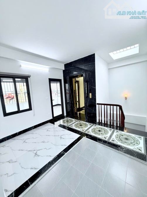 Giá tốt, Bán nhà Phúc Lợi 6 tầng thang máy, Gara Oto, Dt 75m2 mt 6m hậu 6m - 3