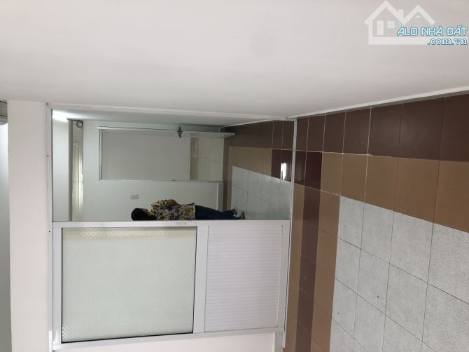 chung cư nguyễn kim lo r lầu 2 (thang bộ)50m 2pn 1vs - 3