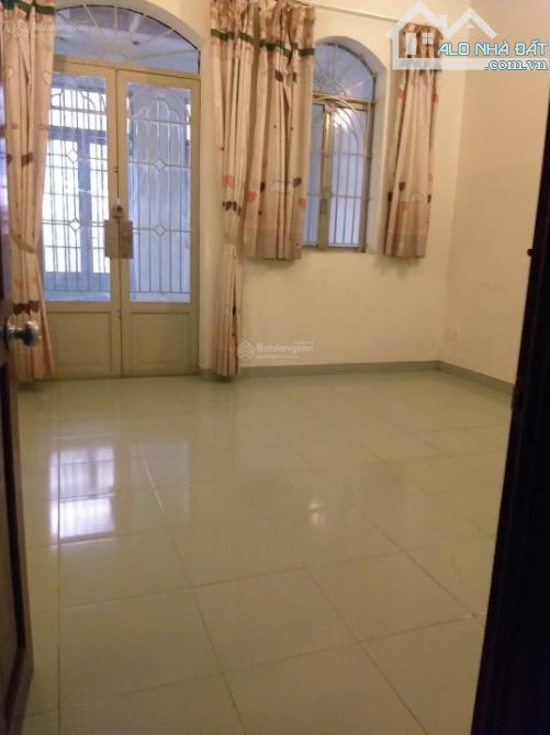 Bán nhà mặt tiền Nguyễn Thượng Hiền- DT 90tr /tháng CT - 65m2 ( 4x16m) nở hậu - 4 tầng- - 3