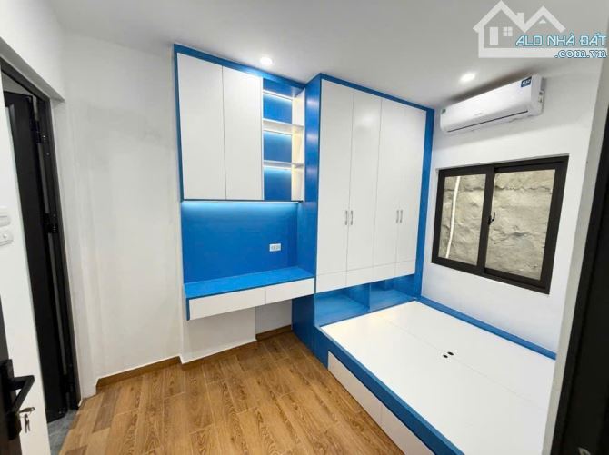 BÁN NHÀ MỚI GIA QUẤT – DÂN XÂY – FULL NỘI THẤT - Ở NGAY –  31M2 CHỈ 5,3 TỶ - 4