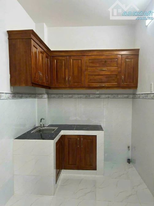 Bán nhà 2 tầng, dt 20m, Trường Chinh, Phường 14, Tân Bình, giá nhỉnh 2 tỷ - 4