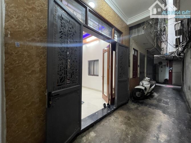 Bán nhà đẹp phố Kim Giang, 38 m2, 5 T, 5 ngủ, cách phố 15m, 9.275 Tỷ - 4