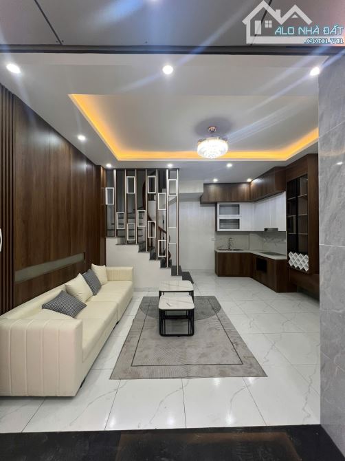 SIÊU PHẨM AN KHÁNH – NHÀ 5 TẦNG MỚI CỨNG – GIÁ CHỈ 4.7 TỶ - 4