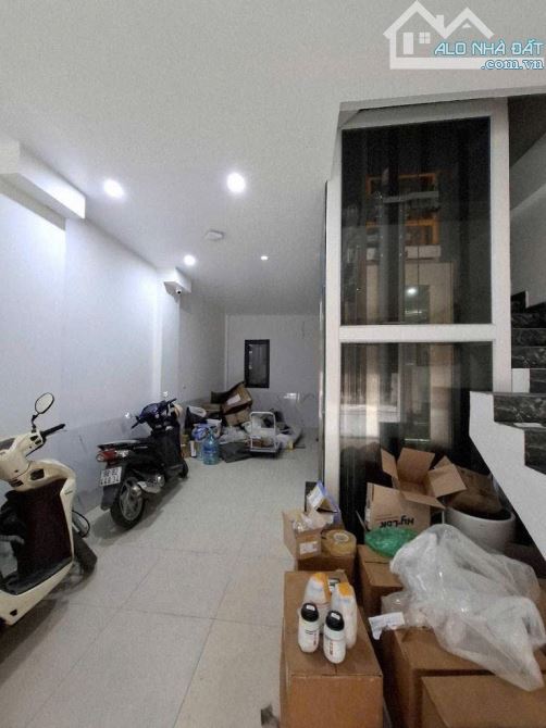 Nhà đẹp dân xây mới 6 tầng, thang máy, 48m, thoáng sáng, ở sướng, ô tô chánh, Lê Văn Thiêm - 4