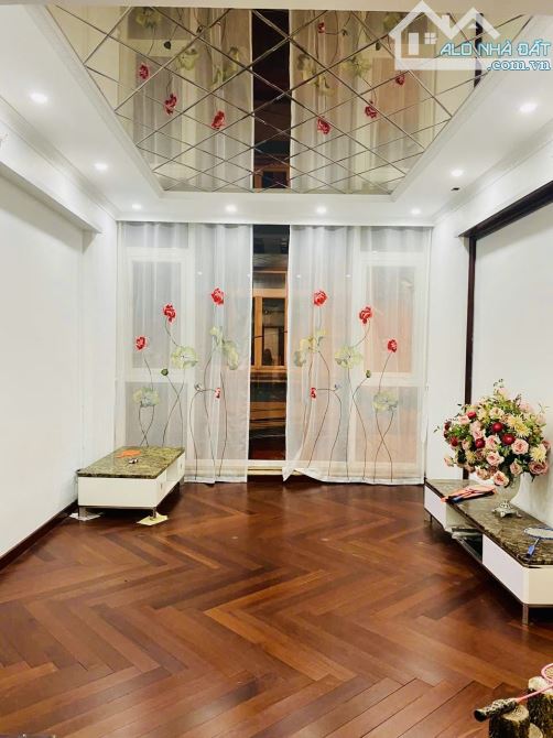 BÁN NHÀ 2 MẶT THOÁNG – KHUẤT DUY TIẾN - TỐ HỮU - 3