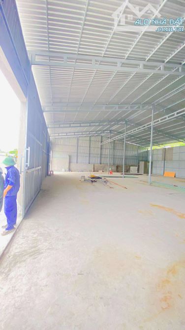Cho thuê Kho 360 m2 mới xây gần sân bay Cần Thơ 18 triệu - 4