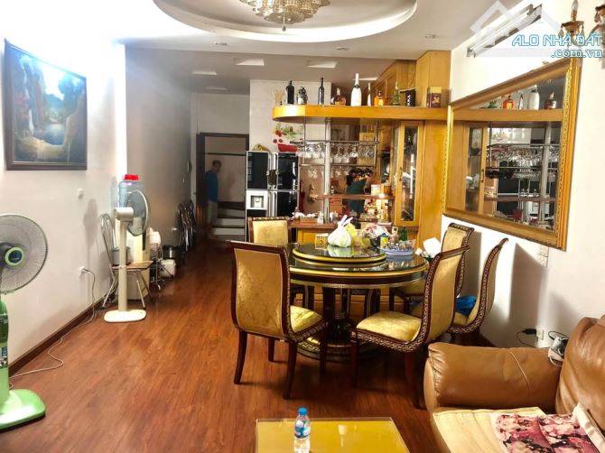 PHÂN LÔ TRẦN QUANG DIỆU - NGÕ THÔNG - Ô TÔ TRÁNH - VỈA HÈ - KINH DOANH - VĂN PHÒNG - 4