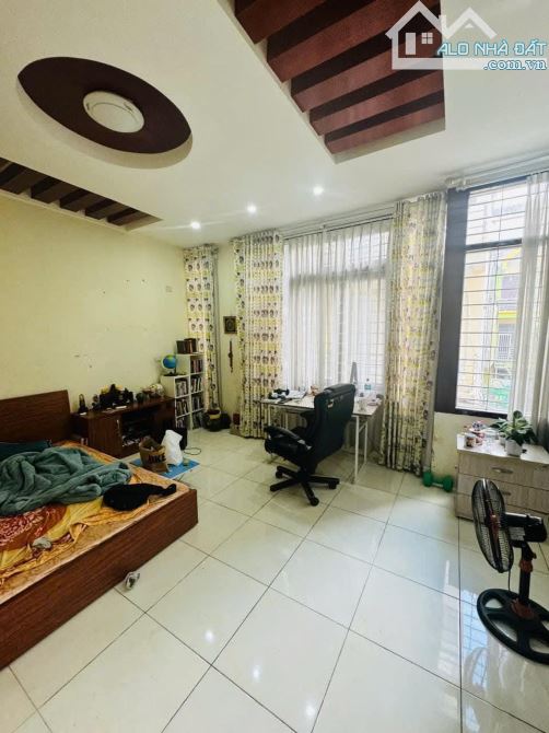 Bán nhà ngõ thông Hoàng Cầu Đống Đa 62m 5T Gara 7 chỗ ở sướng hơn 19 tỷ - 3