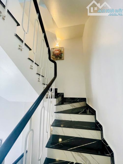 🏡 NHÀ ĐẸP GẦN QUẬN 7 – 1 TRỆT LỬNG 2 LẦU SÂN THƯỢNG – SỔ RIÊNG – HẺM XE HƠI - 5