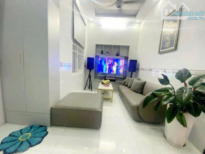 Nhà gần VinCom Dĩ An, phường Dĩ An, TP Dĩ An. 4,45 tỷ - 5