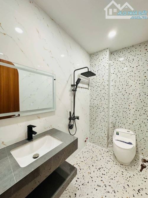 Kẹt tiền! Bán gấp nhà(3PN 4WC) Phùng Văn Cung,Giá 4tỷ550 Hẻm 5m,GX Phú Hạnh - 5