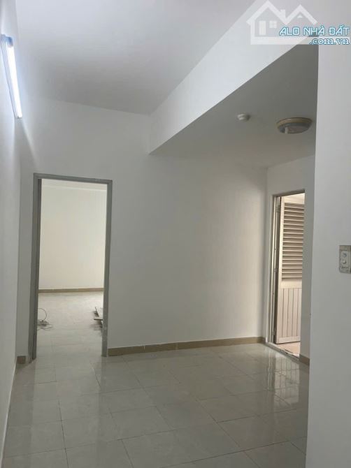 Cần bán căn hộ chung cư Ngô Gia Tự Block B 83m², 2PN, 2WC căn góc (cải tạo được 3PN) - 5