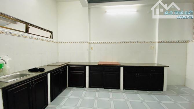 NHÀ 2 TẦNG HẺM Ô TÔ 2 MẶT TIỀN HƯƠNG LỘ NGỌC HIỆP VIEW SÔNG - PHƯỜNG TÂY NHA TRANG - 6