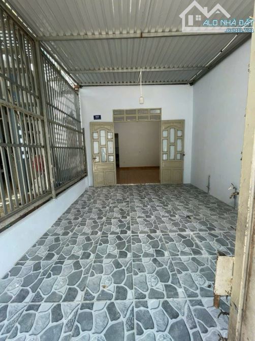 Bán nhà cấp 4 (4x18m), hẻm Phan Bội Châu p. Dĩ An gần trường cấp 1,2,3 - 6