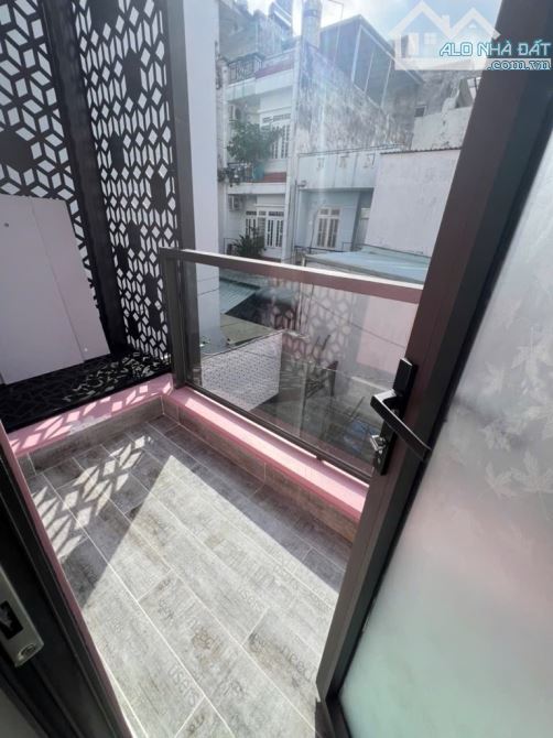 💥 Siêu phẩm 3 tầng Mã Lò - ngay sát khu Tên Lửa - 102m2 - hẻm xe hơi 6m - nhỉnh nhẹ 7 tỷ - 7