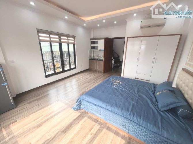 LÔ GÓC HOÀNG QUỐC VIỆT, TÒA CĂN HỘ 90 Tr/Th, NGÕ OTO THÔNG KINH DOANH, 70m 18.5 Tỷ - 7