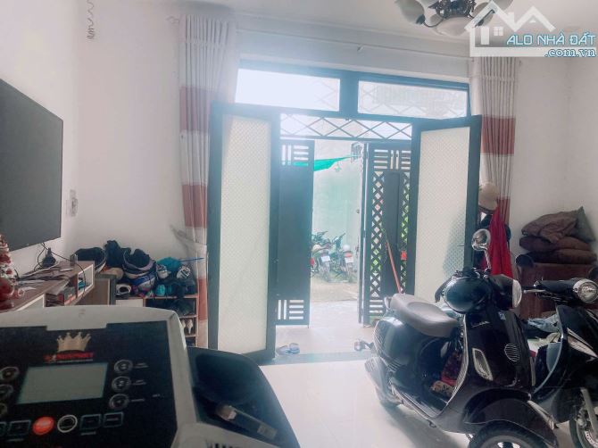 NHÀ 3 TẦNG ĐẸP HIỆP BÌNH PHƯỚC - HẺM XE HƠI - CHỈ 6,3 TỶ CÒN TL - 7