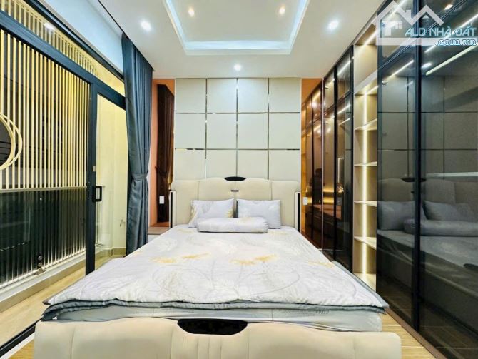NHÀ 5 TẦNG XINH LUNG LINH - FULL NỘI THẤT XỊN XÒ - CÓ CHỖ LẮP THANG MÁY - KDC CAO CẤP - 7