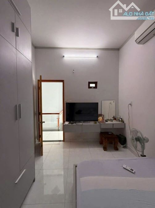 Nhà gần VinCom Dĩ An, phường Dĩ An, TP Dĩ An. 4,45 tỷ - 7