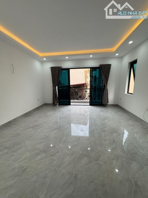 chủ nhà mới dân xây 8 tầng, thang máy, 52m, ô tô đỗ cửa, MT mênh mông, Kim Giang - 7