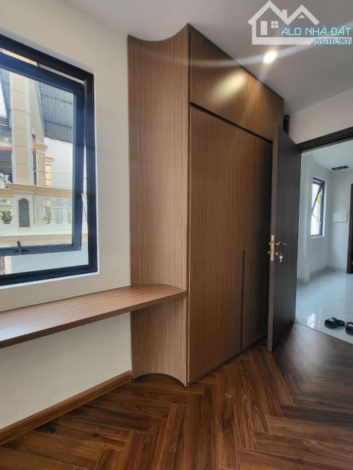 Bán nhà Chu Huy Mân, Long Biên 62m2 5 tầng thang máy, ô tô tránh - 7